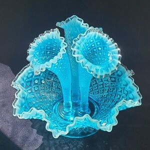 Fenton blue diamond hobnail epergne